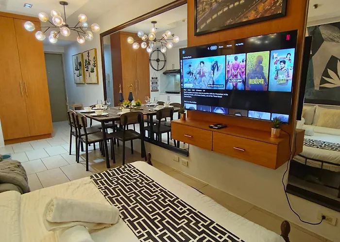 Elegant Staycation Haven Apartahotel