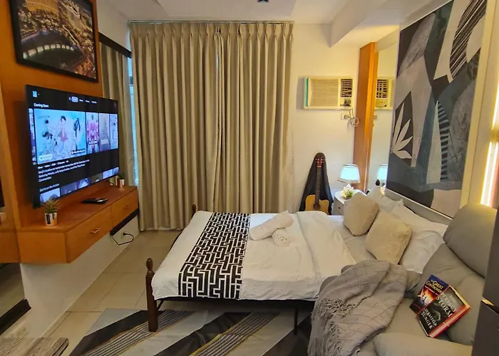 Elegant Staycation Haven Apartahotel