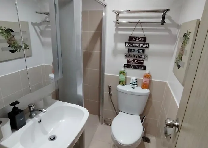 Elegant Staycation Haven Apartahotel Manila